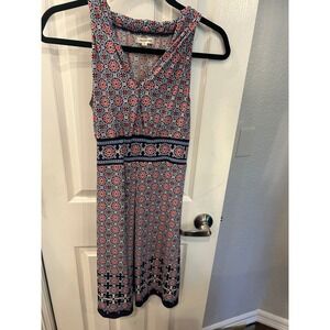 Max Studio Dress Red White Blue Medallion Print Sleeveless‎ V-Neck Knit Summer